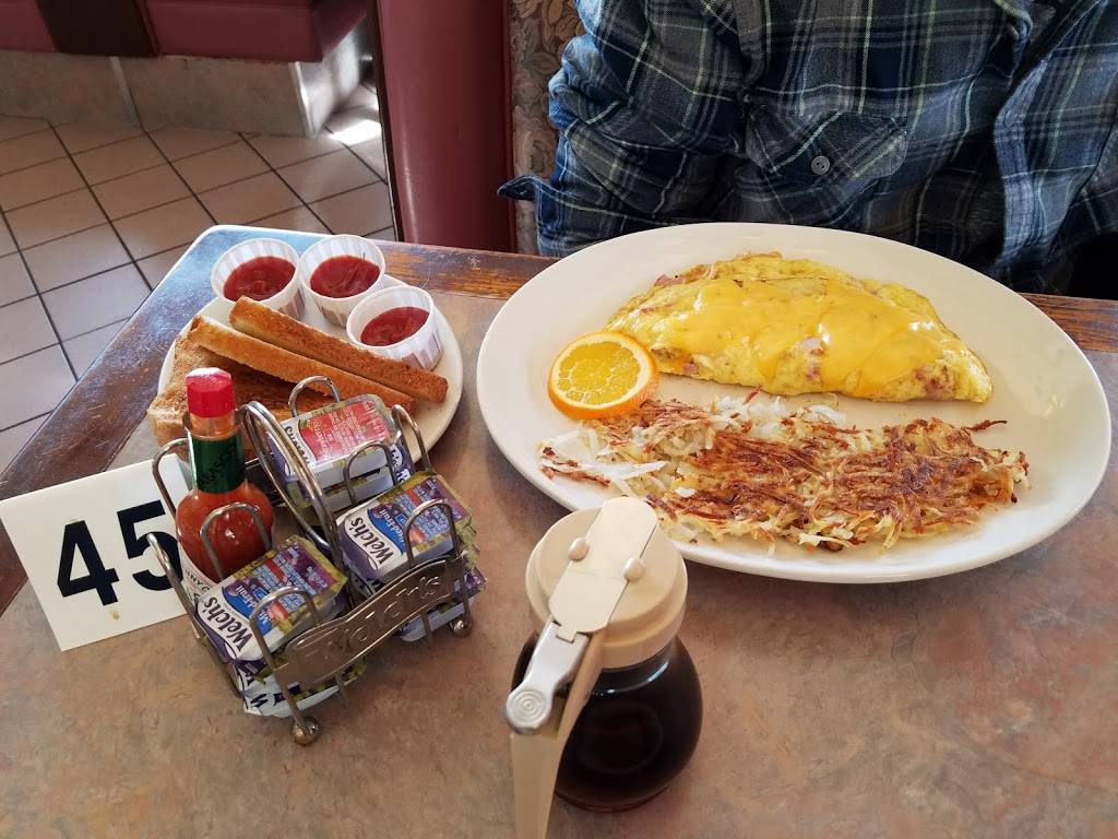 Toms Burgers 21 | restaurant | 14084 Amargosa Rd, Victorville, CA 92392, USA | 7602417770 OR +1 760-241-7770