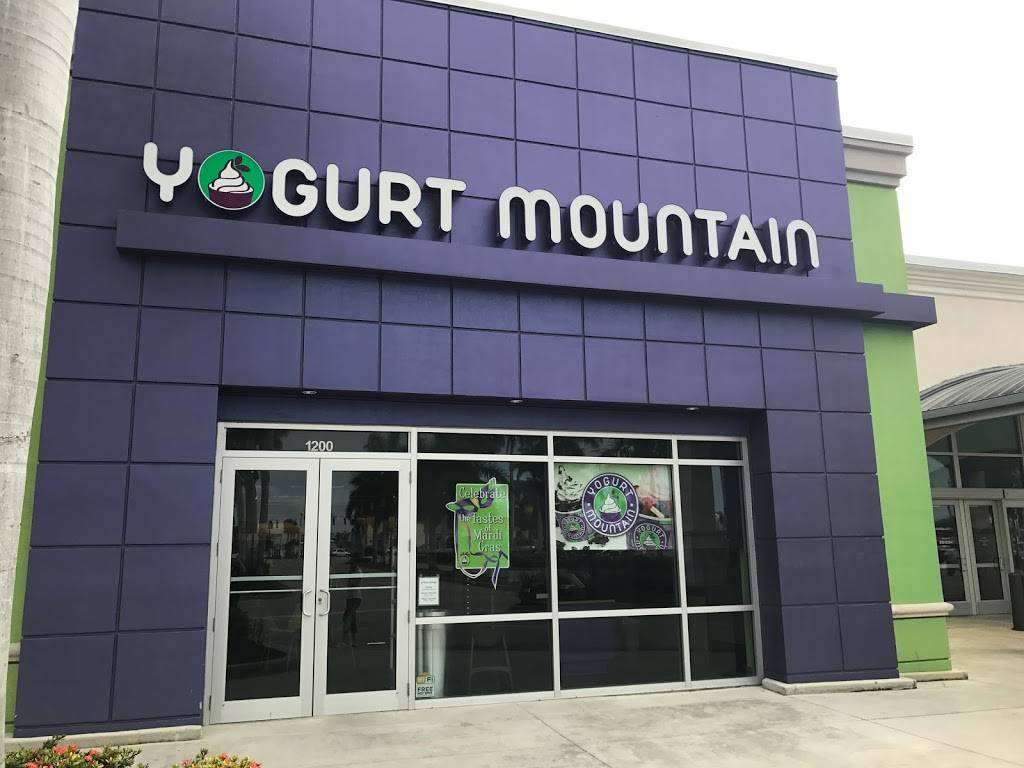 Yogurt Mountain | restaurant | 4125 Cleveland Ave, Fort Myers, FL 33901, USA | 2399311012 OR +1 239-931-1012