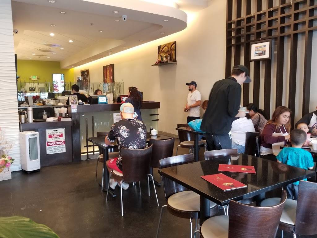 Thai House Express | restaurant | 2166 S Atlantic Blvd, Monterey Park, CA 91754, USA | 3237262340 OR +1 323-726-2340