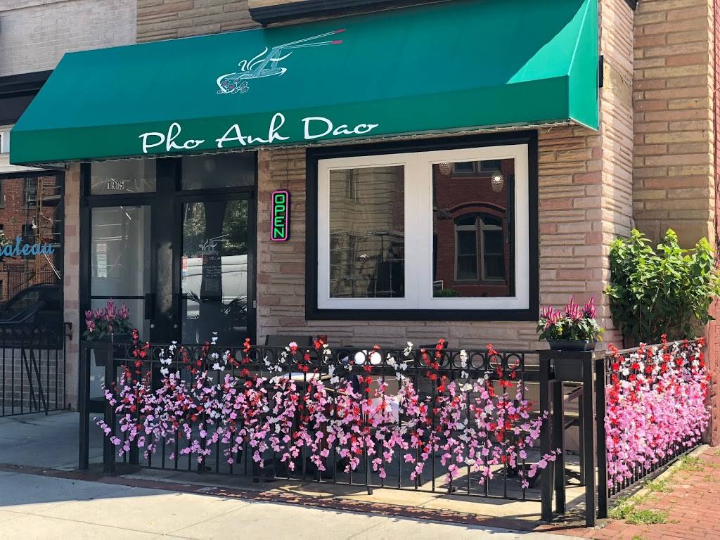 Pho Anh Dao | restaurant | 1915 18th St NW, Washington, DC 20009, USA | 2022321800 OR +1 202-232-1800