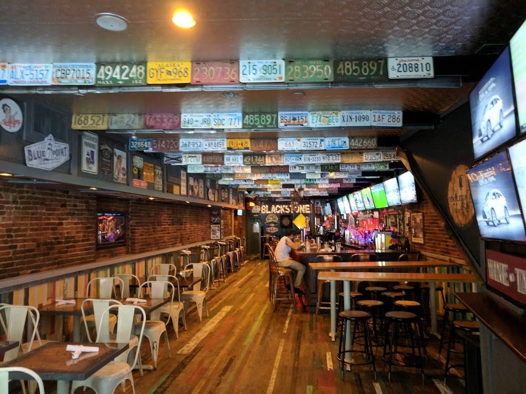 The Blackstone Pub | restaurant | 15 Union St, Boston, MA 02108, USA | 8572653480 OR +1 857-265-3480