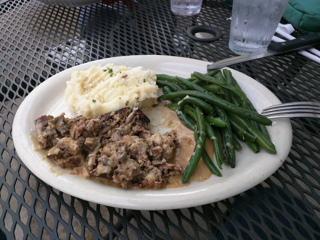 Village Tavern | restaurant | 221 Reynolda Village, Winston-Salem, NC 27106, USA | 3367480221 OR +1 336-748-0221