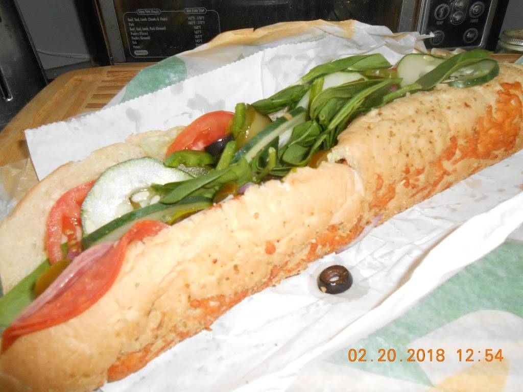 Subway | restaurant | 106 W Hancock Bridge Pkwy, Cape Coral, FL 33991, USA | 2395737383 OR +1 239-573-7383