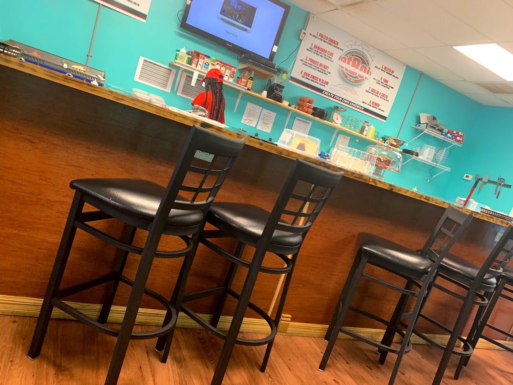 Fatboiz | restaurant | 1673 N Pace Blvd, Pensacola, FL 32505, USA | 8504662208 OR +1 850-466-2208