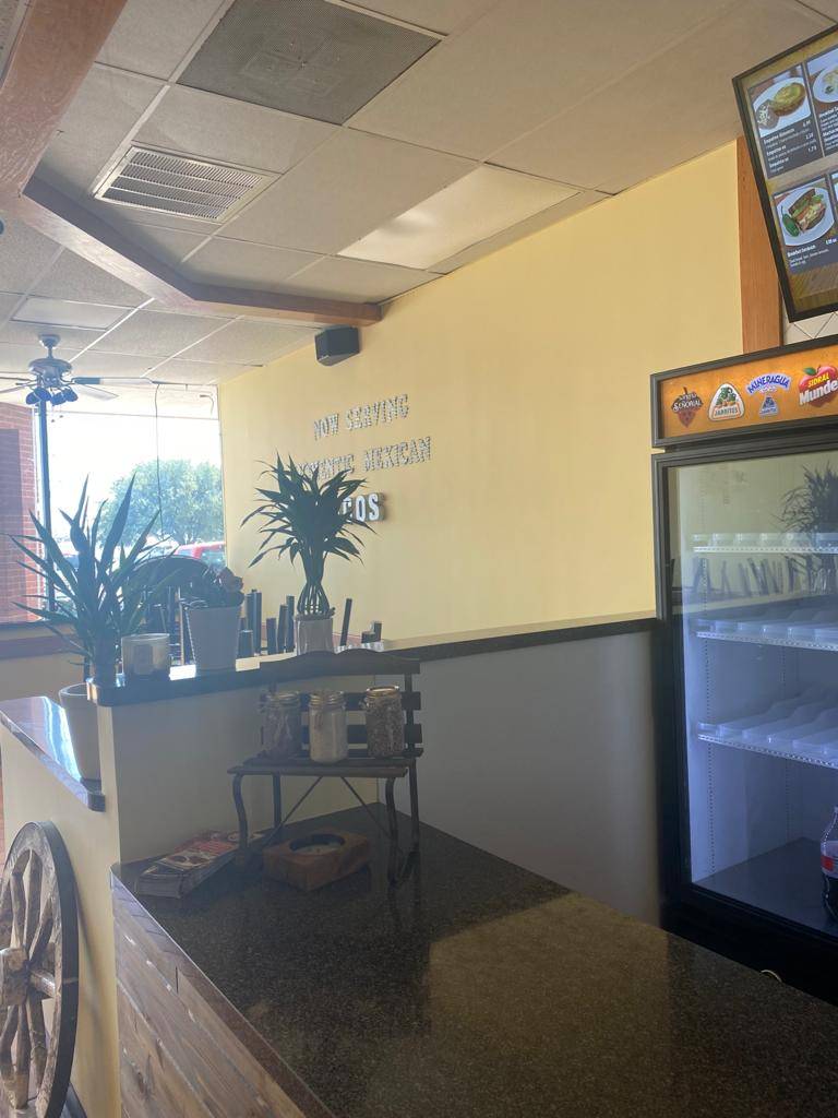 Taqueria Nuevo León | restaurant | 2717 E Belt Line Rd Suite 111, Carrollton, TX 75006, USA | 9724787117 OR +1 972-478-7117