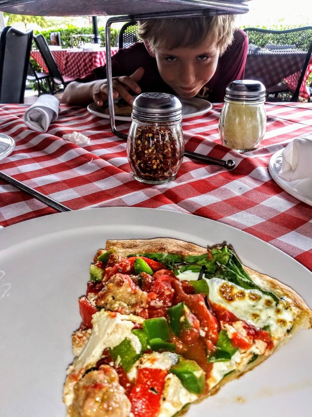 Grimaldis Pizzeria | restaurant | 13499 S Cleveland Ave Suite 201, Fort Myers, FL 33907, USA | 2394329767 OR +1 239-432-9767