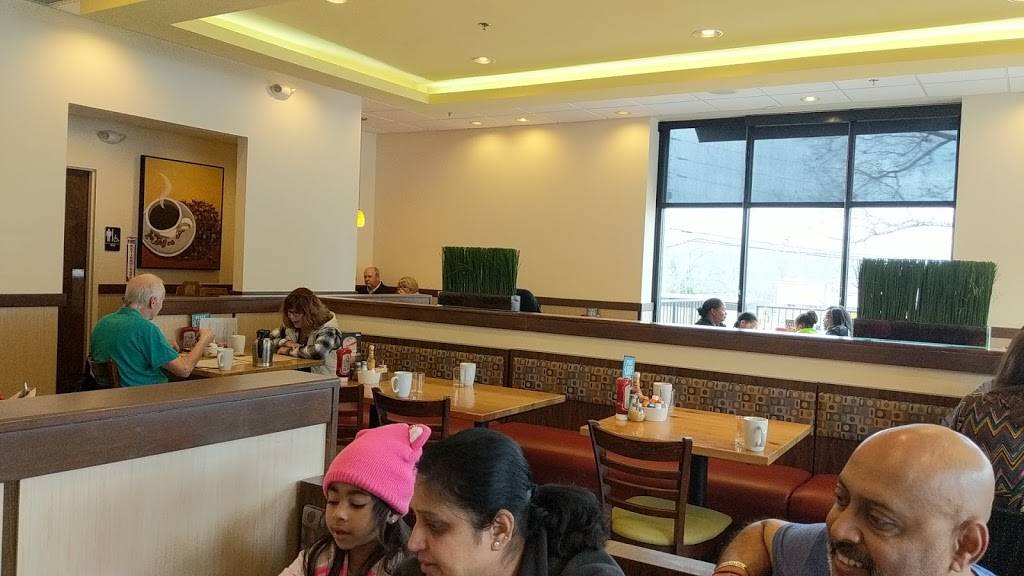 First Watch - Alpharetta | restaurant | 3450 Old Milton Pkwy Suite 220, Alpharetta, GA 30005, USA | 6785663447 OR +1 678-566-3447