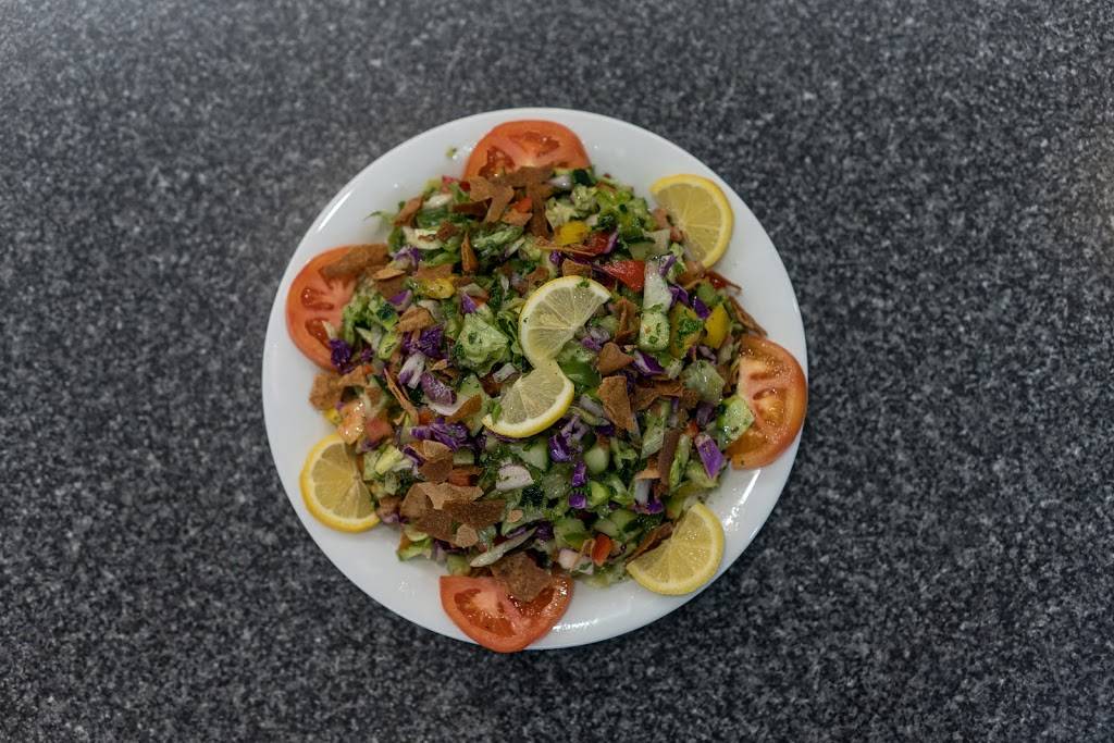 Small World Kitchen | cafe | 111 E Kirby St, Detroit, MI 48202, USA | 3137447280 OR +1 313-744-7280