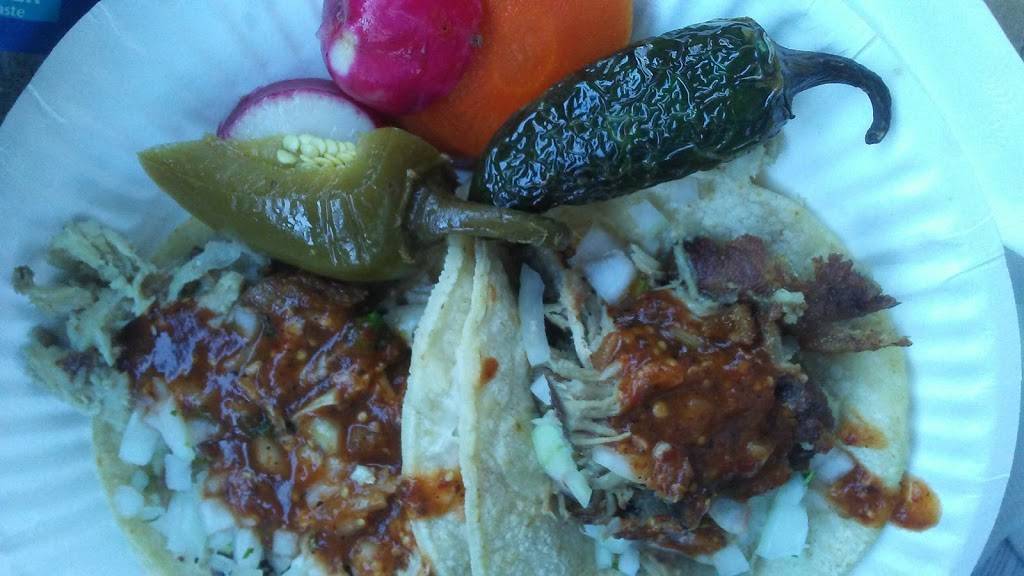 El Rancherito Restaurant | restaurant | 17734 Saticoy St, Reseda, CA 91335, USA | 8187589775 OR +1 818-758-9775