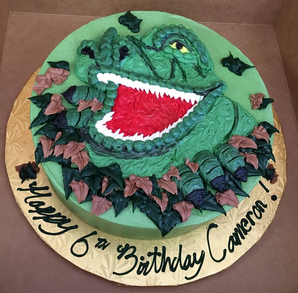 Half Baked Patisserie | bakery | 13 W Main St, Middletown, DE 19709, USA | 3023782811 OR +1 302-378-2811