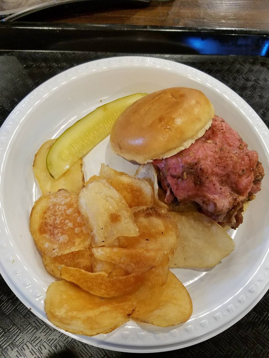 Chicken Shak | restaurant | 1215, 75 Main St, Reisterstown, MD 21136, USA | 4108338800 OR +1 410-833-8800