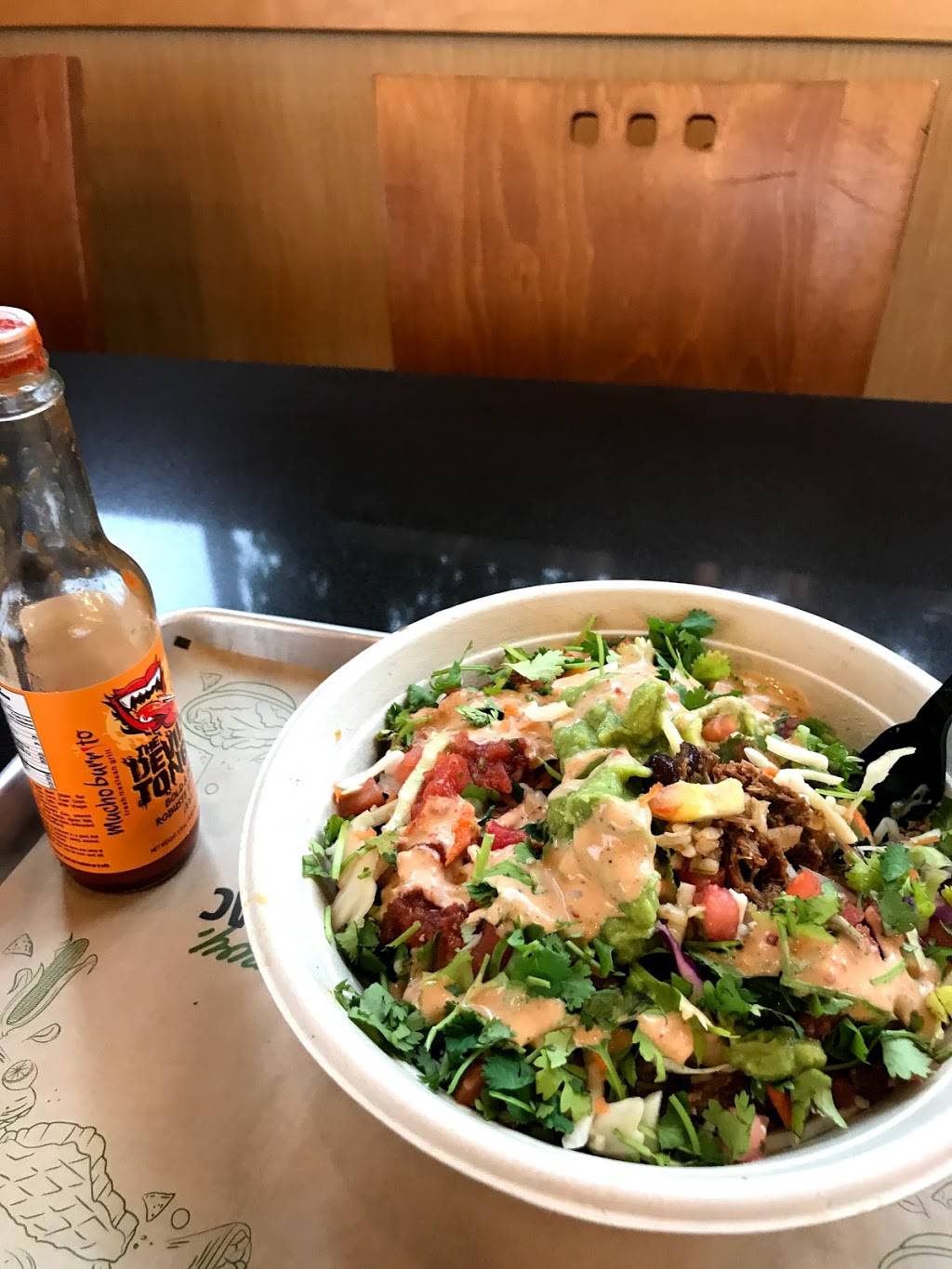 Mucho Burrito Fresh Mexican Grill | restaurant | 50 Mapleview Dr W, Barrie, ON L4N 6L4, Canada | 7057396824 OR +1 705-739-6824