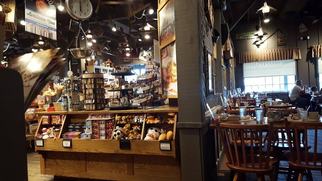 Cracker Barrel Old Country Store | restaurant | 1410 Shook Dr, Auburn, IN 46706, USA | 2609250241 OR +1 260-925-0241