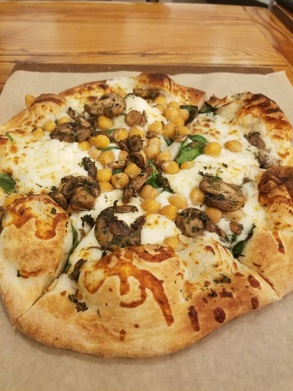 Snap Custom Pizza | restaurant | 6 E 1st Ave, Conshohocken, PA 19428, USA | 6102346162 OR +1 610-234-6162