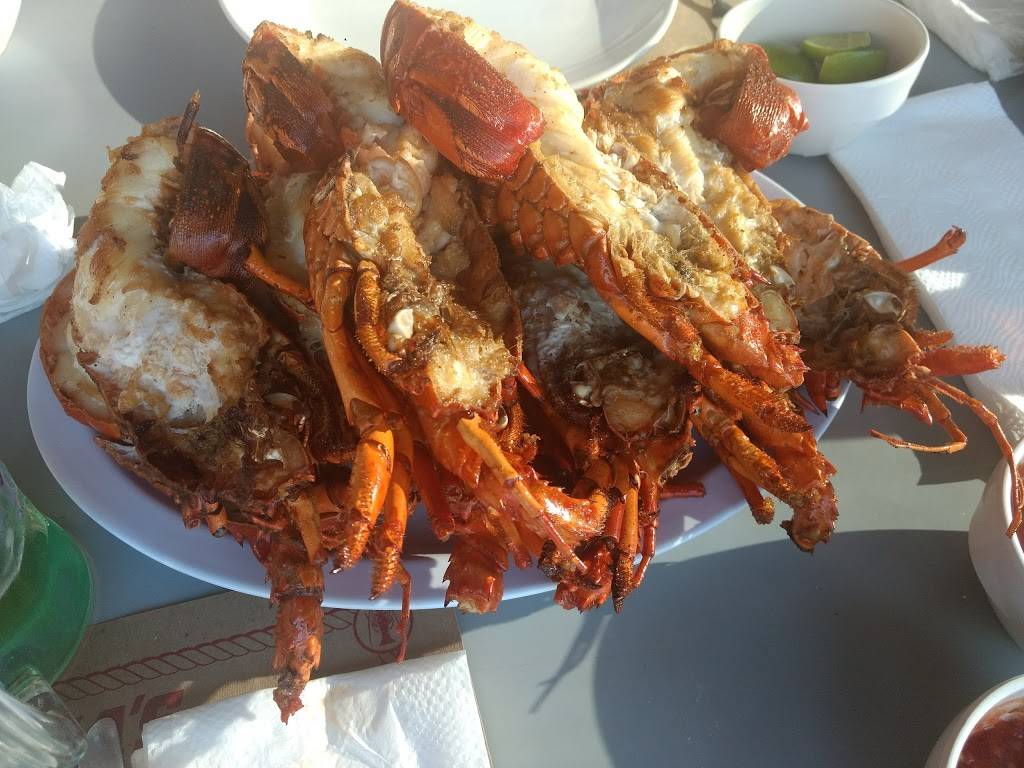 Siete Mares | restaurant | Paseo del Mar, El Paraíso, Puerto Nuevo, B.C., Mexico | 016616140486 OR +52 661 614 0486