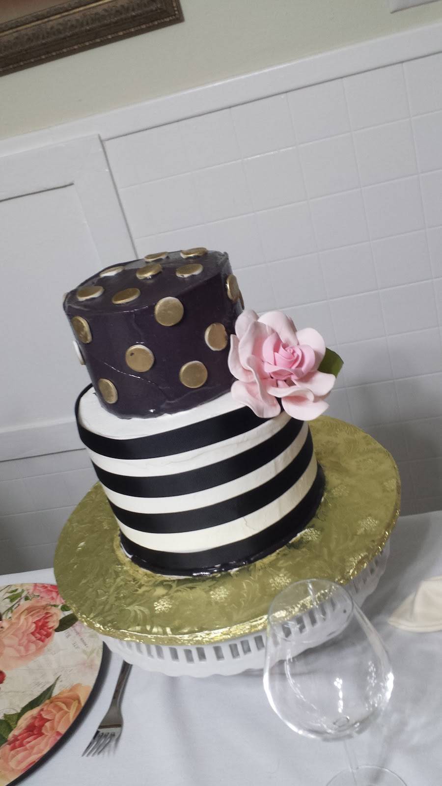 Santias Bakery | restaurant | 3381 Washington St, Boston, MA 02130, USA | 6174774288 OR +1 617-477-4288