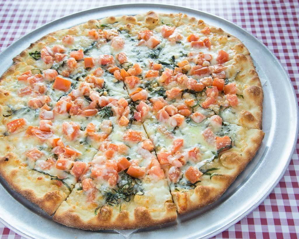 Goodfellas Pizzeria | restaurant | 3741 Madison Ave, Bridgeport, CT 06606, USA | 2033723993 OR +1 203-372-3993