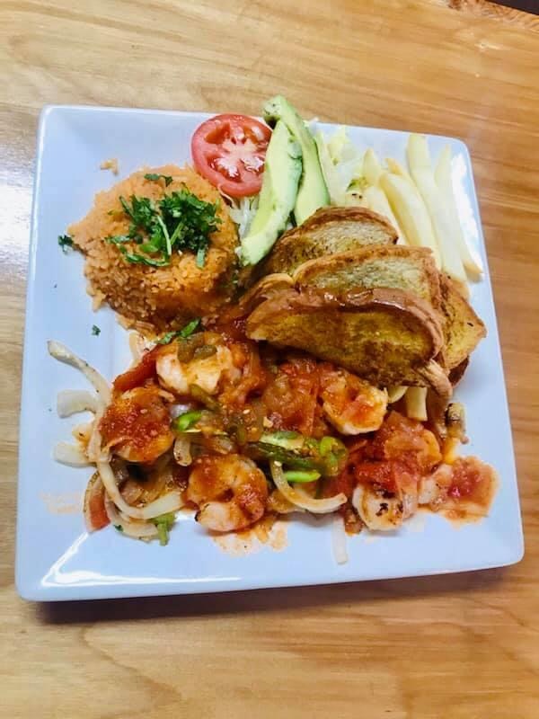 El taco feliz | restaurant | 422 Bandera Rd, San Antonio, TX 78228, USA | 2104550440 OR +1 210-455-0440