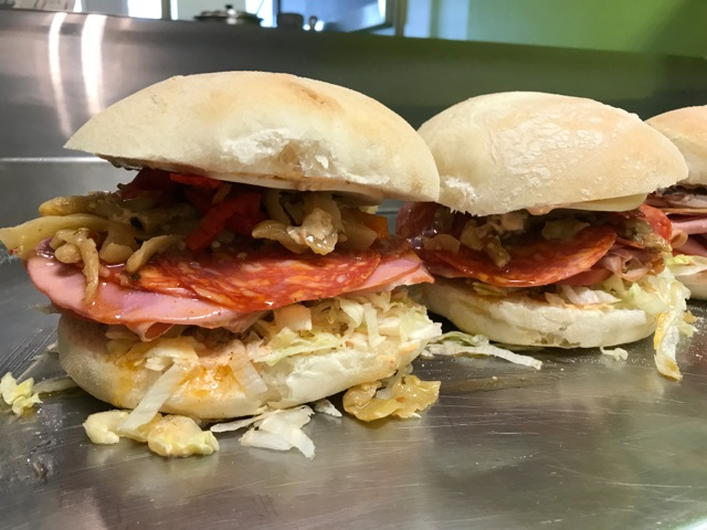 The Sandwich Stop | restaurant | C, 2285 St Laurent Blvd #10, Ottawa, ON K1G 4Z6, Canada | 6136806844 OR +1 613-680-6844