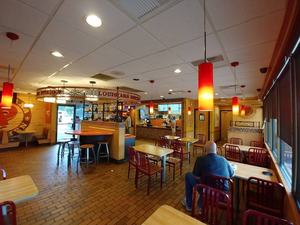 Popeyes Louisiana Kitchen | restaurant | 13952 W Main St, Cut Off, LA 70345, USA | 9856934616 OR +1 985-693-4616