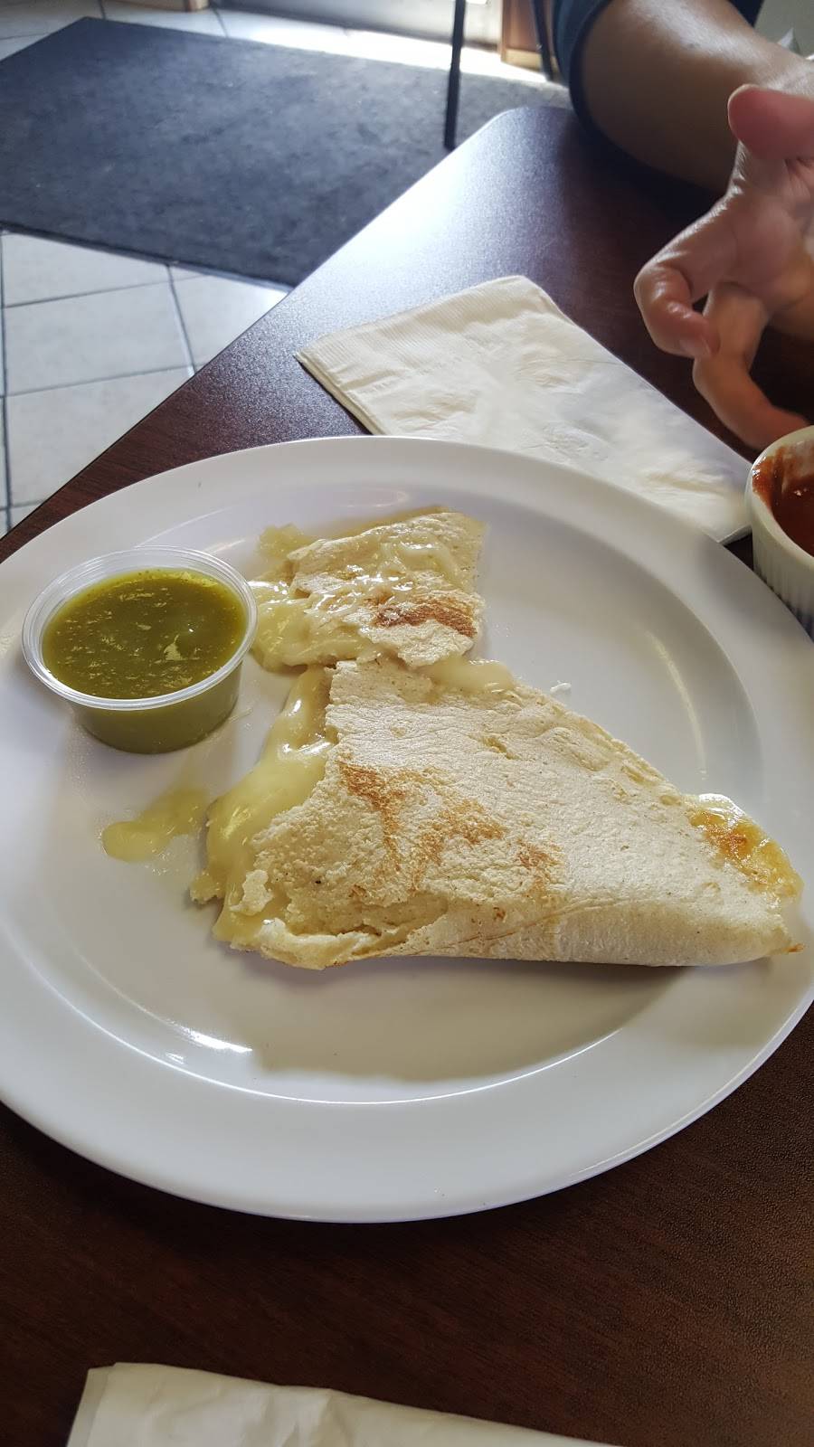 Mariscos Cristel | restaurant | 10038 Vincent Rd, Delhi, CA 95315, USA | 2092501900 OR +1 209-250-1900