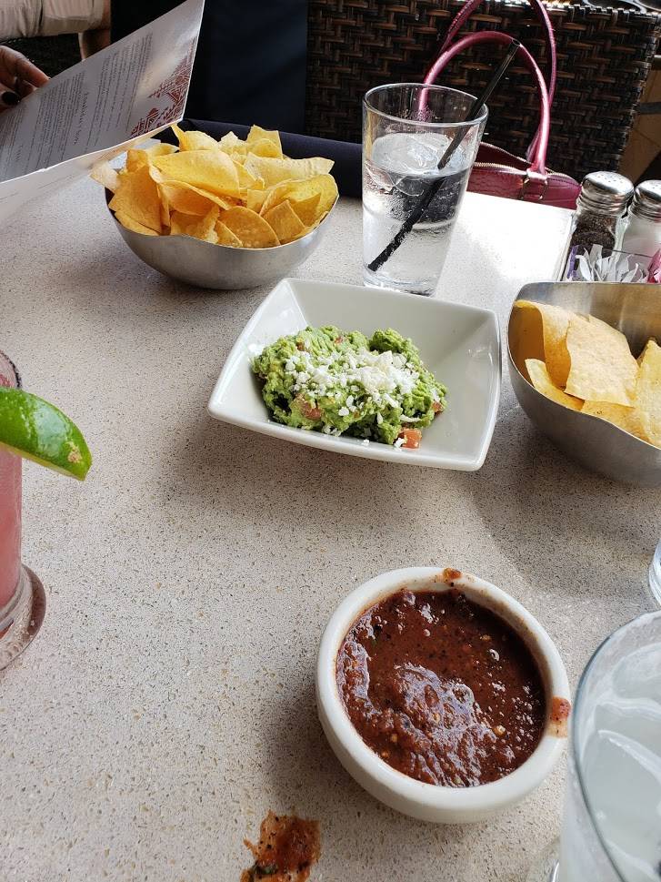 Cantina Laredo | restaurant | 2000 Piazza Avenue, Wesley Chapel, FL 33543, USA | 8139073068 OR +1 813-907-3068