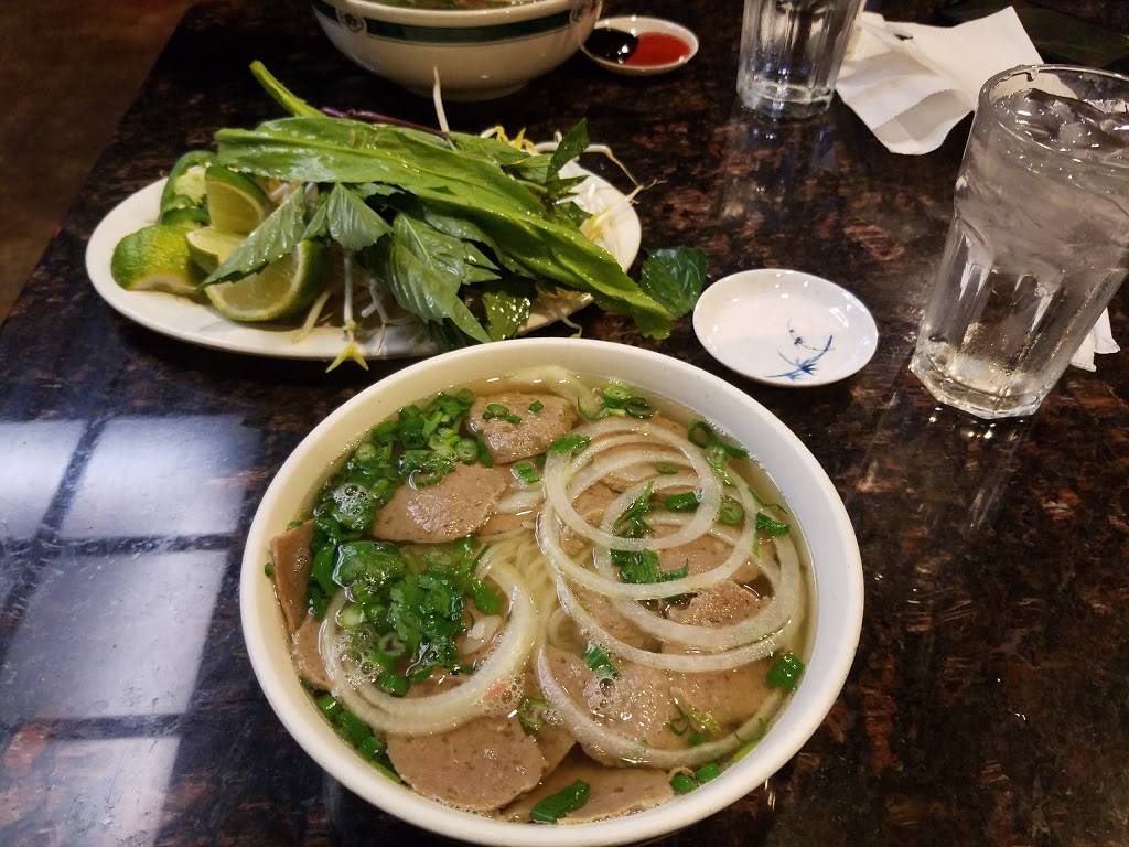 Pho99 Littleton | restaurant | 211 E County Line Rd, Littleton, CO 80122, USA | 7202836683 OR +1 720-283-6683