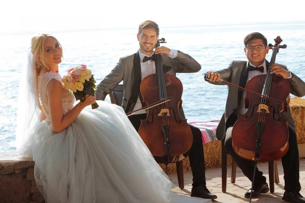 Encanto Restaurante | restaurant | kilómetro 52.5, frente a, B.C., México, Carr. Transpeninsular 1015, la cuenca le, El Campito, 22710 Rosarito, B.C., Mexico | 016616880126 OR +52 661 688 0126