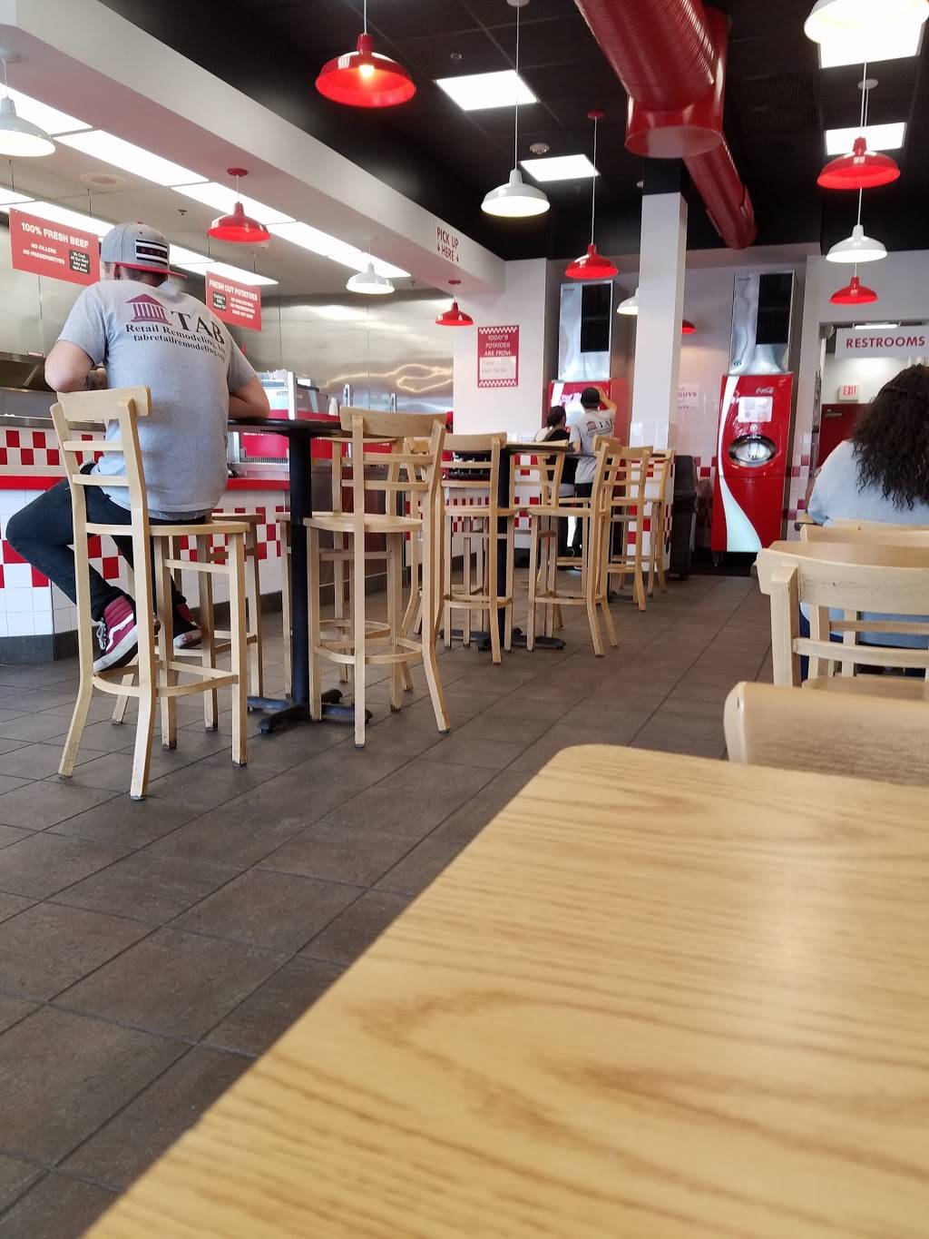 Five Guys | meal takeaway | 4807 211th St, Matteson, IL 60443, USA | 7082834515 OR +1 708-283-4515