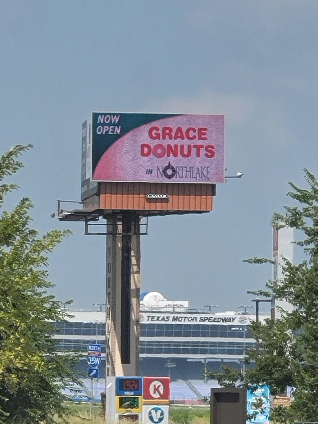 Grace Donuts | bakery | 4901 Hwy114 #104, Northlake, TX 76262, USA | 8176879114 OR +1 817-687-9114