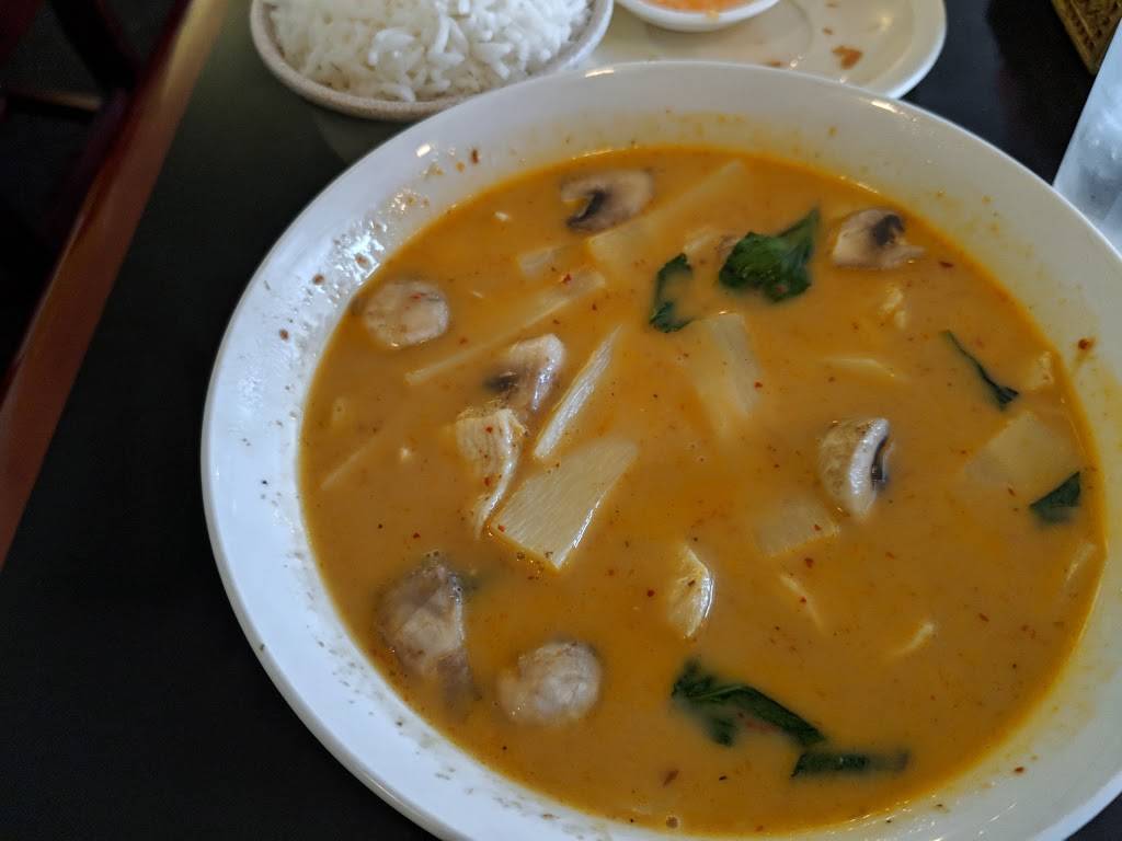 Gah Bua Kham Thai Restaurant | restaurant | 2270 Executive Dr, Hampton, VA 23666, USA | 7578380341 OR +1 757-838-0341