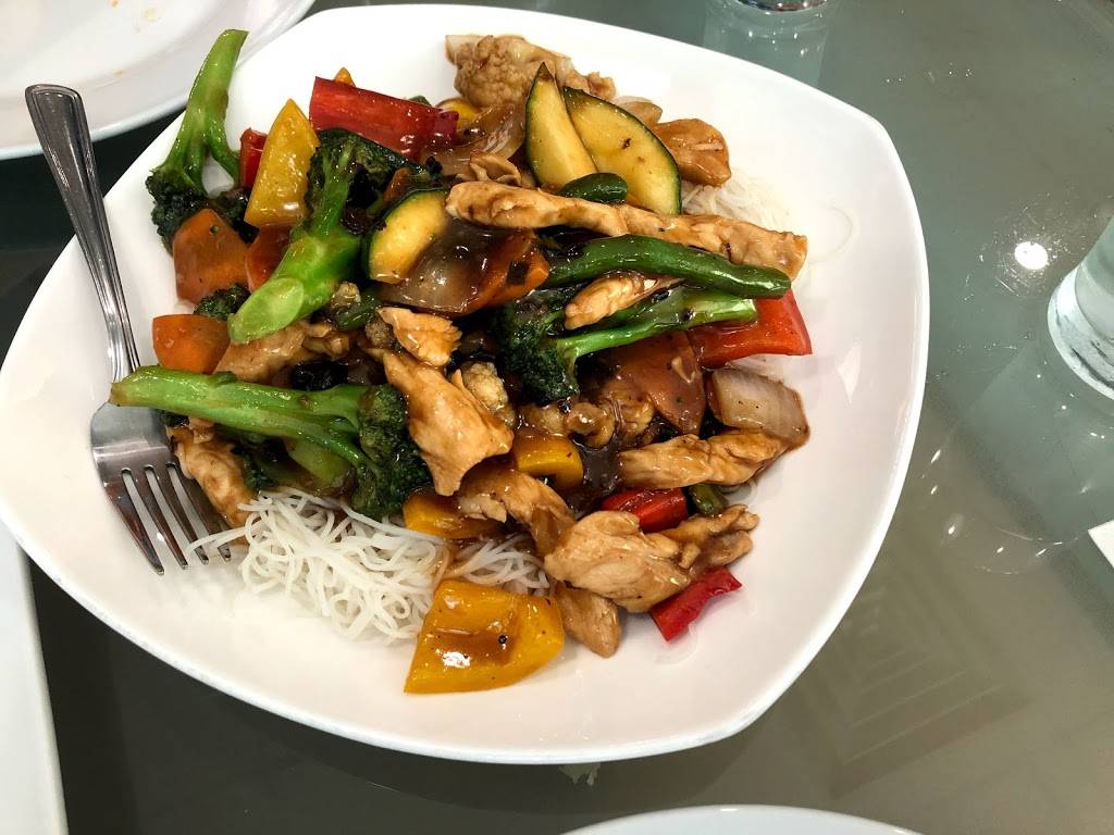 Panda Chopsticks Chinese Restaurant | restaurant | 650 Plains Rd E, Burlington, ON L7T 2E9, Canada | 9056328688 OR +1 905-632-8688