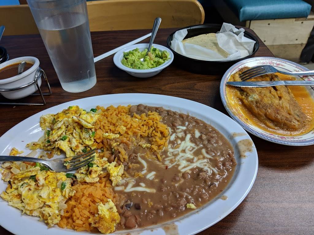 Taqueria El Rey | restaurant | 116 S 27th St, Lincoln, NE 68510, USA | 4027425367 OR +1 402-742-5367