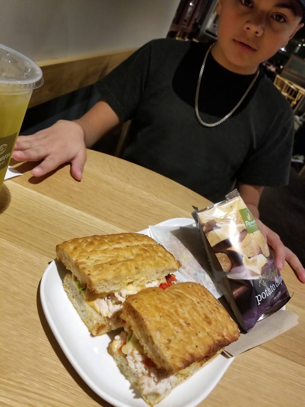 Panera Bread | cafe | 2231 Claribel Rd, Riverbank, CA 95367, USA | 2097026144 OR +1 209-702-6144