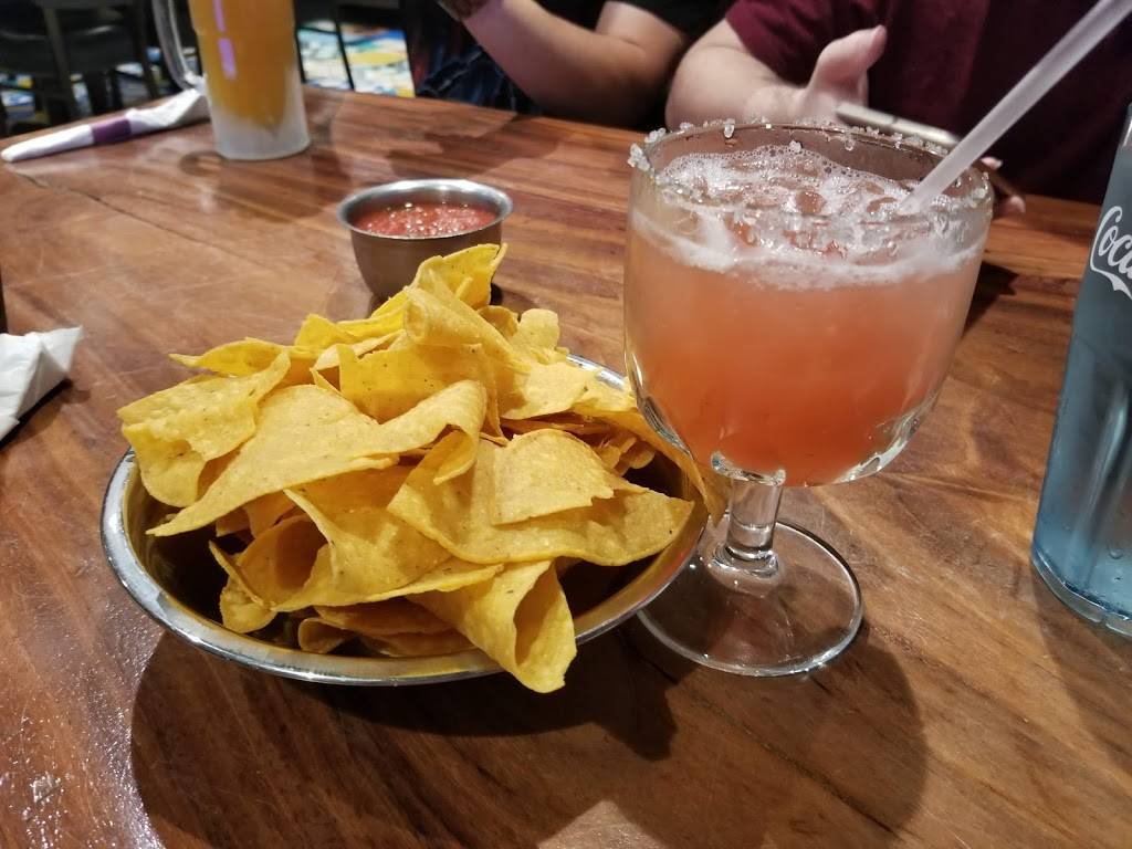 Plaza Azteca | restaurant | 1700 Fruitville Pike, Lancaster, PA 17601, USA | 7172997161 OR +1 717-299-7161