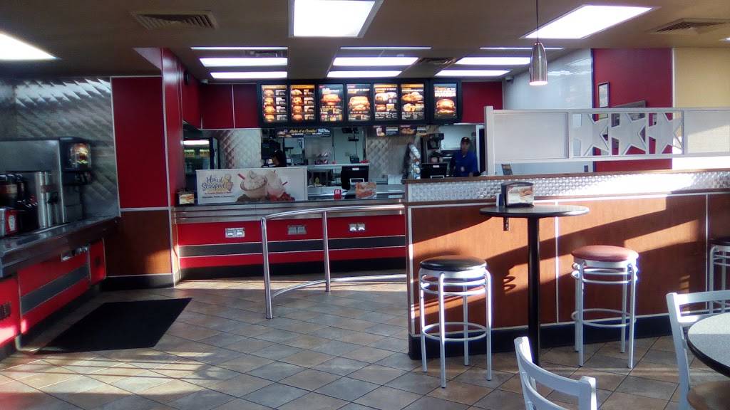 Hardees | restaurant | 5680 Hwy 11 E, Piney Flats, TN 37686, USA | 4235384845 OR +1 423-538-4845