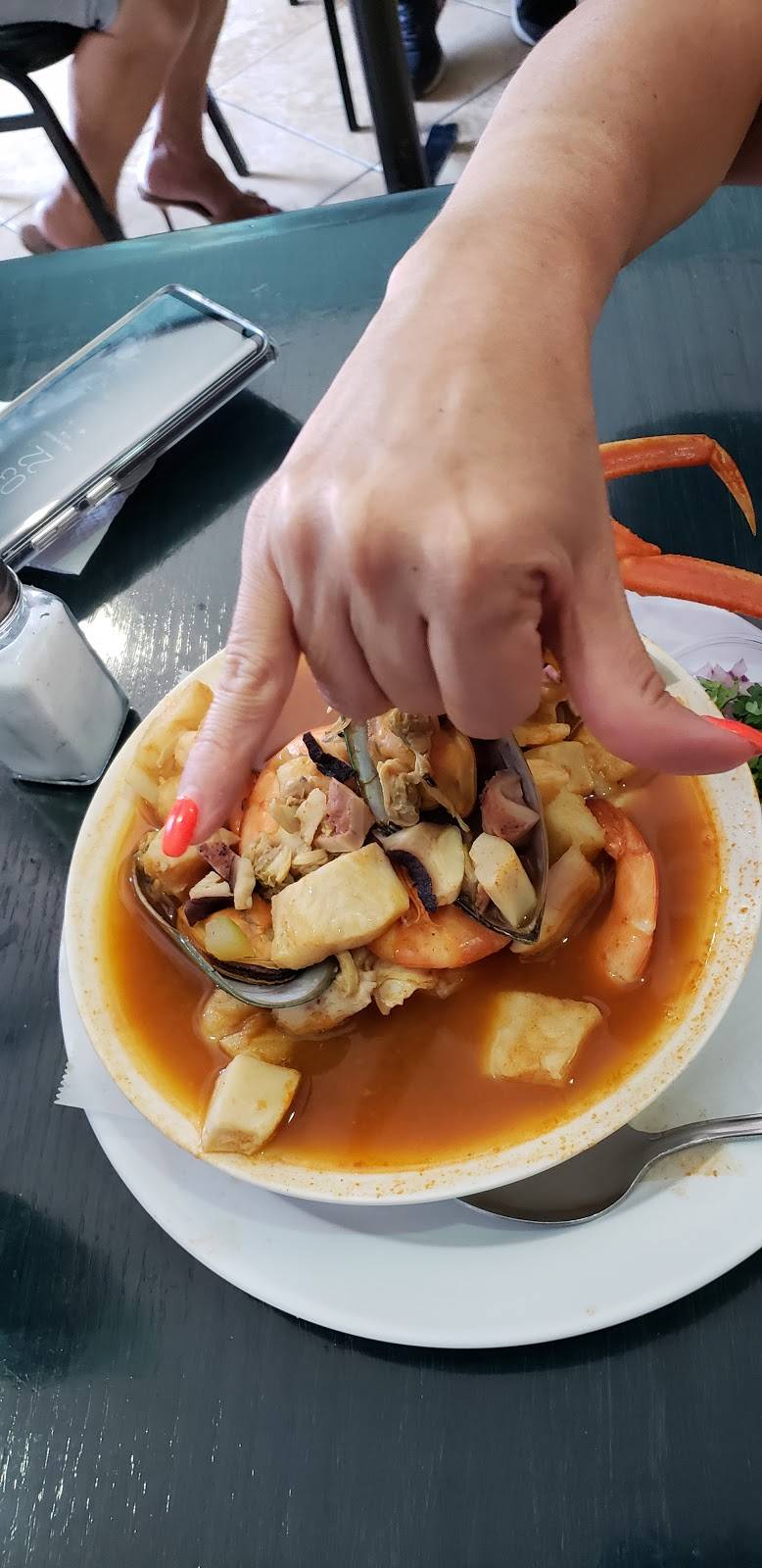 El Camaron Pelado | restaurant | 2676 Pasadena Ave, Los Angeles, CA 90031, USA | 3235057544 OR +1 323-505-7544