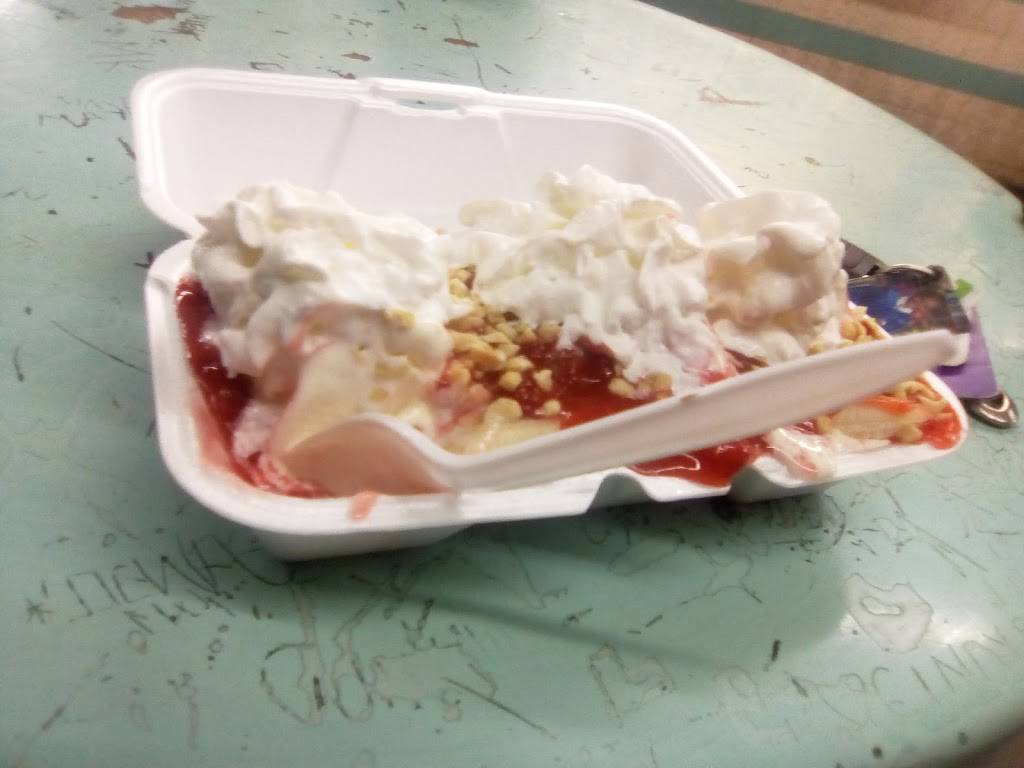 Tastee | restaurant | 168 E 4th St, Perris, CA 92570, USA | 9516575018 OR +1 951-657-5018