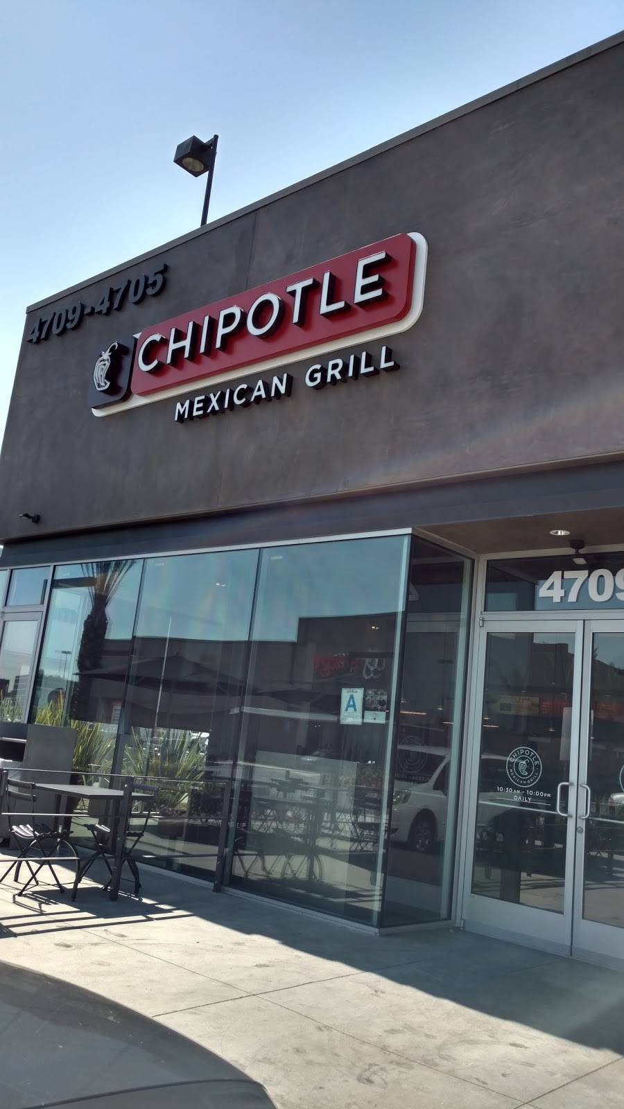 Chipotle Mexican Grill | restaurant | 4709 Firestone Blvd, South Gate, CA 90280, USA | 3232141059 OR +1 323-214-1059