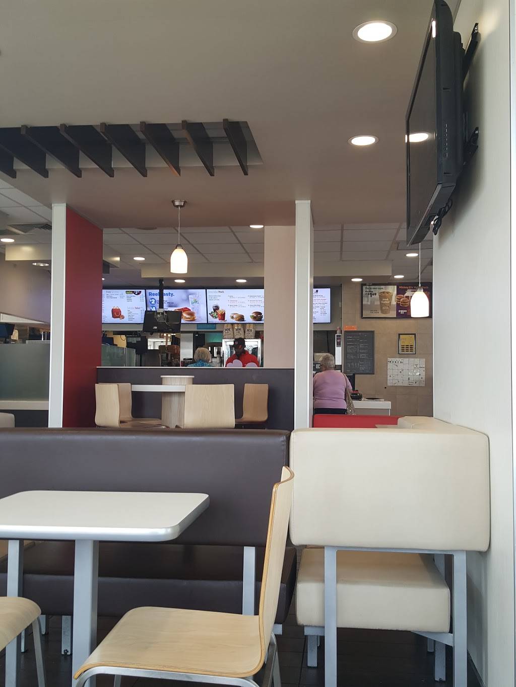 McDonalds | cafe | 1880 Hempstead Rd, Lancaster, PA 17601, USA | 7175096988 OR +1 717-509-6988