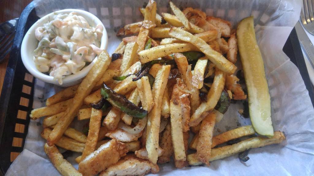 Igors Bistro | restaurant | 3055 38th St, Rock Island, IL 61201, USA | 3092837948 OR +1 309-283-7948