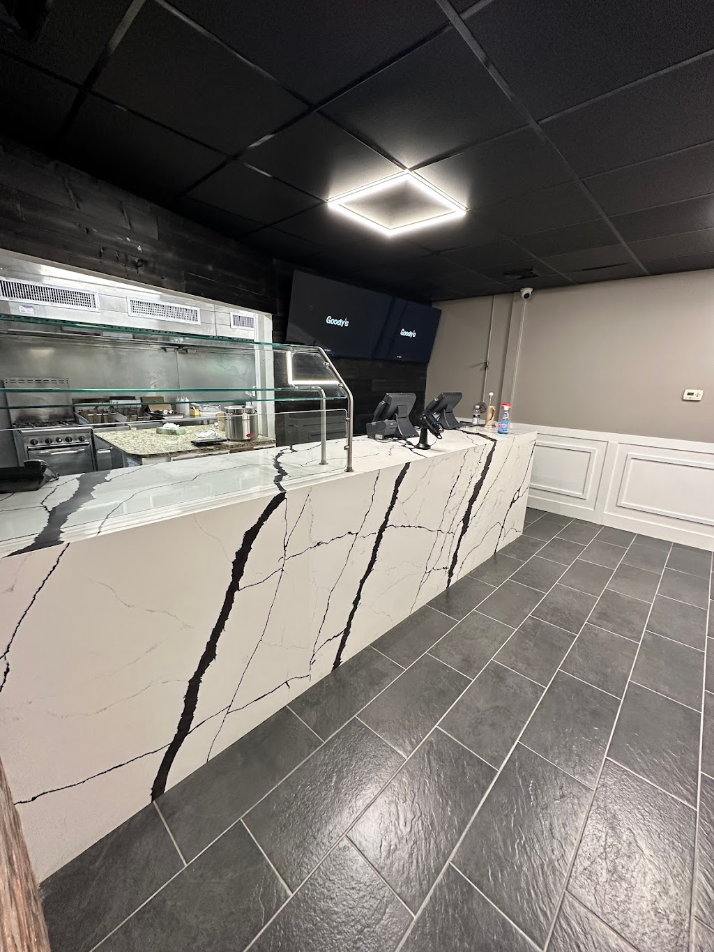 Goody’s | restaurant | 1204 US-130, Cinnaminson, NJ 08077, USA | 8563034177 OR +1 856-303-4177