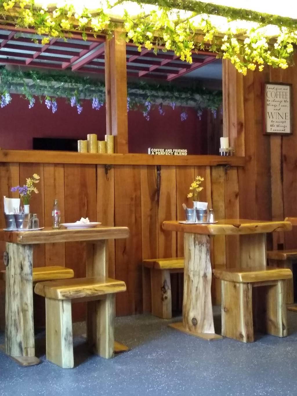 The Moody Mug Cafe | restaurant | 18 State St, Groveton, NH 03582, USA | 6036365096 OR +1 603-636-5096