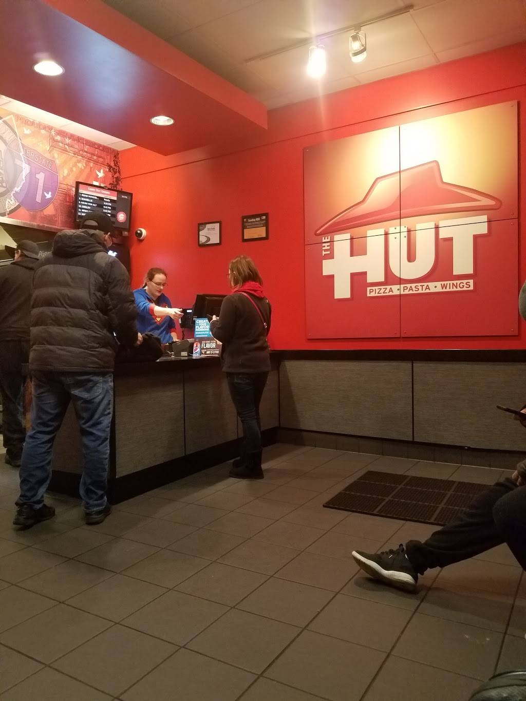 Pizza Hut | meal takeaway | 7002 Biddulph Ave, Brooklyn, OH 44144, USA | 2167419777 OR +1 216-741-9777