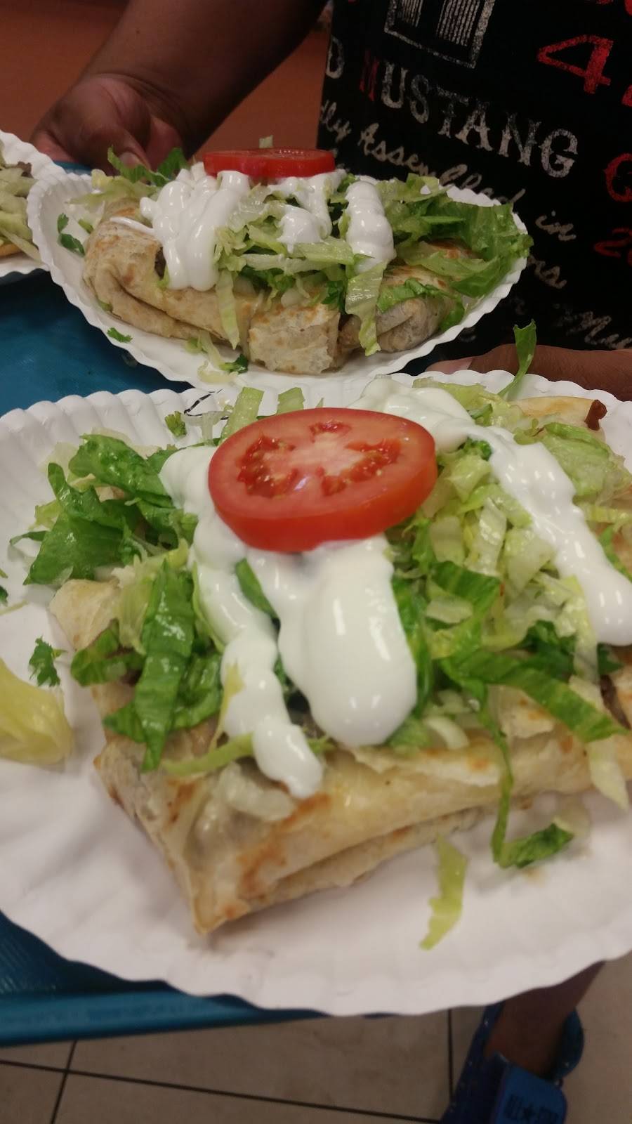 Tacos El Grullense Jal | restaurant | 251 1st St, Gilroy, CA 95020, USA | 4088427749 OR +1 408-842-7749