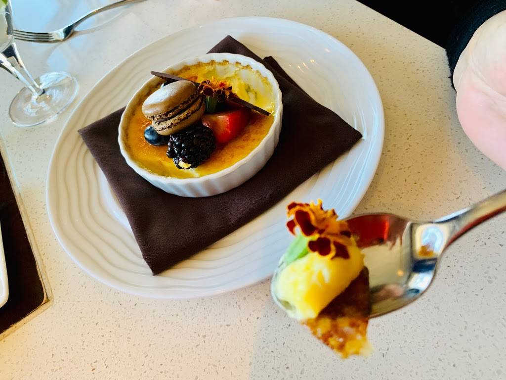 Azurea | restaurant | 1 Ocean Blvd, Atlantic Beach, FL 32233, USA | 9042497402 OR +1 904-249-7402