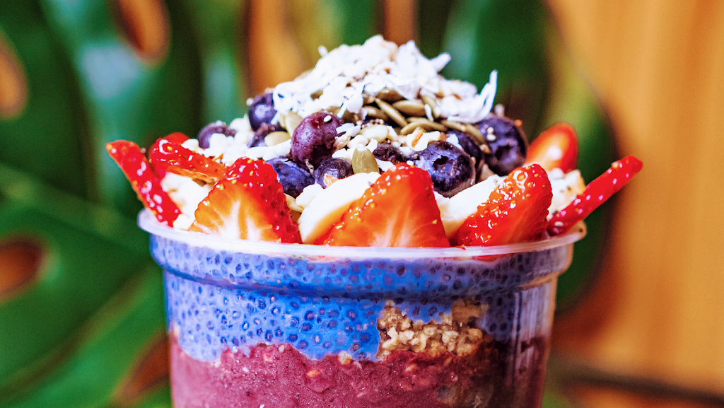 Bare Naked Bowl | cafe | 2565 Hempstead Turnpike, East Meadow, NY 11554, USA | 5163900715 OR +1 516-390-0715