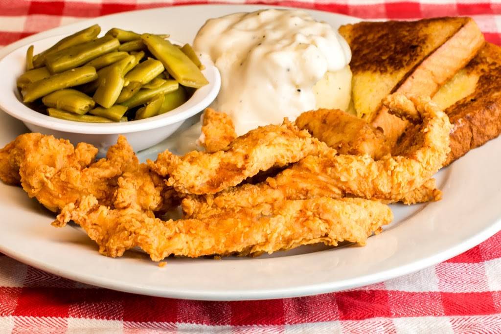 Wolf Den Family Restaurant | restaurant | 1901 W California St, Gainesville, TX 76240, USA | 9406659653 OR +1 940-665-9653