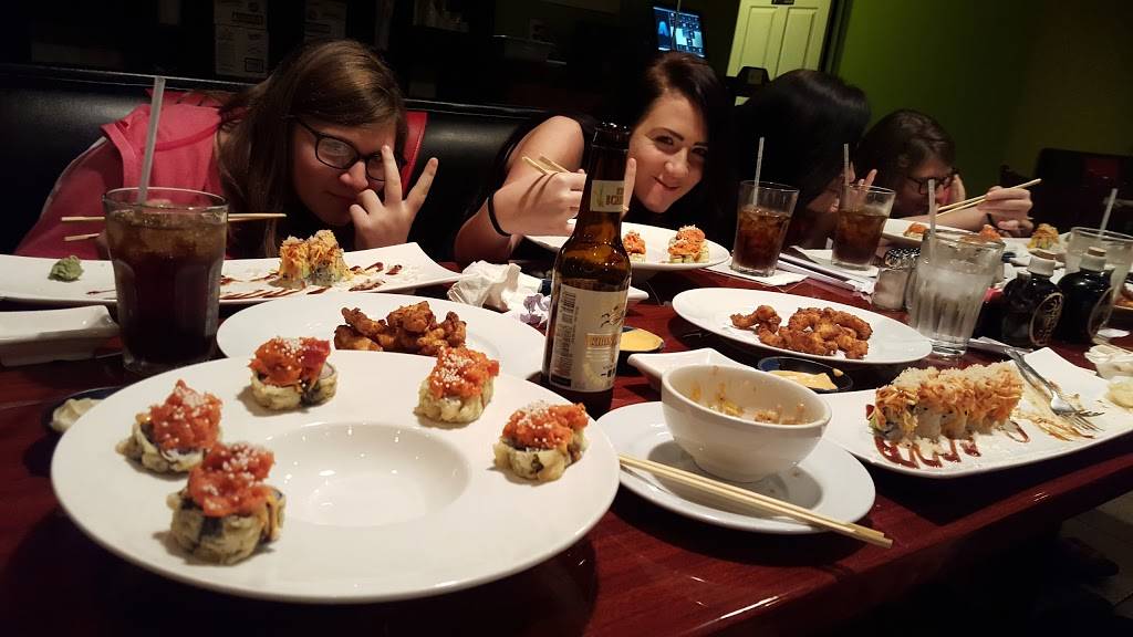 Sushi Ushi Japanese Restaurant | restaurant | 1713 FL-60, Valrico, FL 33594, USA | 8136620728 OR +1 813-662-0728