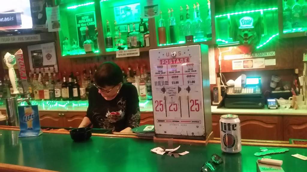 Joes Bar & Grill | restaurant | 2958 W Dunes Hwy, Michigan City, IN 46360, USA | 2198799336 OR +1 219-879-9336